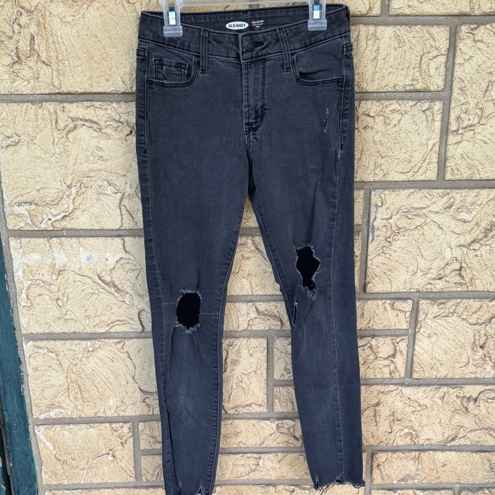 Old Navy Charcoal Distressed Skinny Ankle Rock Star Raw Hem Jeans